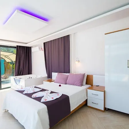 Villa Dreamy With Private Pool And Jacuzzi In Kas